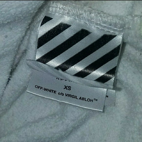 SPRAY PAINT OFF-WHITE HOODIE - Picture 6 of 7